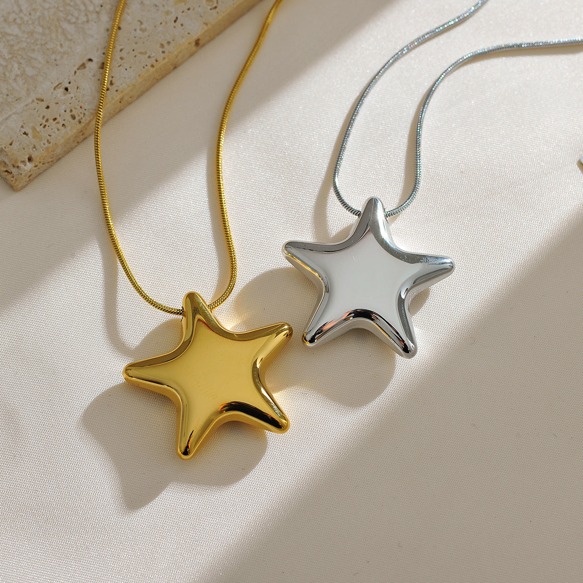 Mini Star Necklace