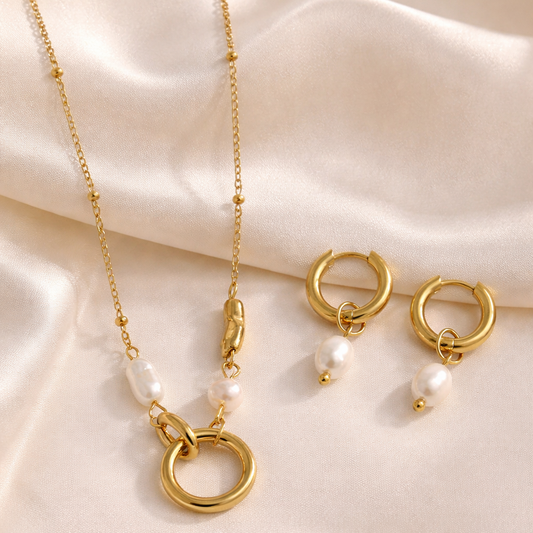 Set Perlado – Collar y Pantallas Doradas