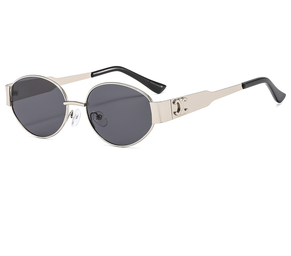 Oval glasses