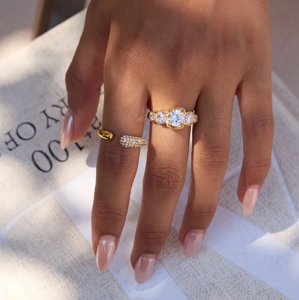 Anillo Aurora – Zirconia Clásica 18K Gold