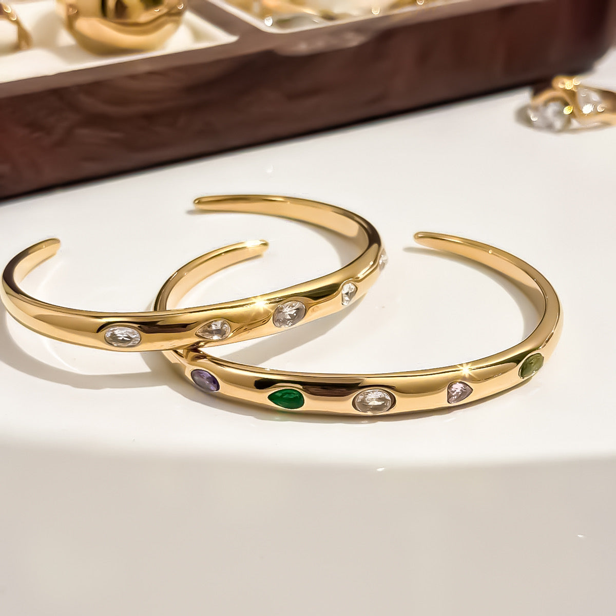 Bangle Zirconia Multicolor | Stainless Steel con Baño en Oro 18K